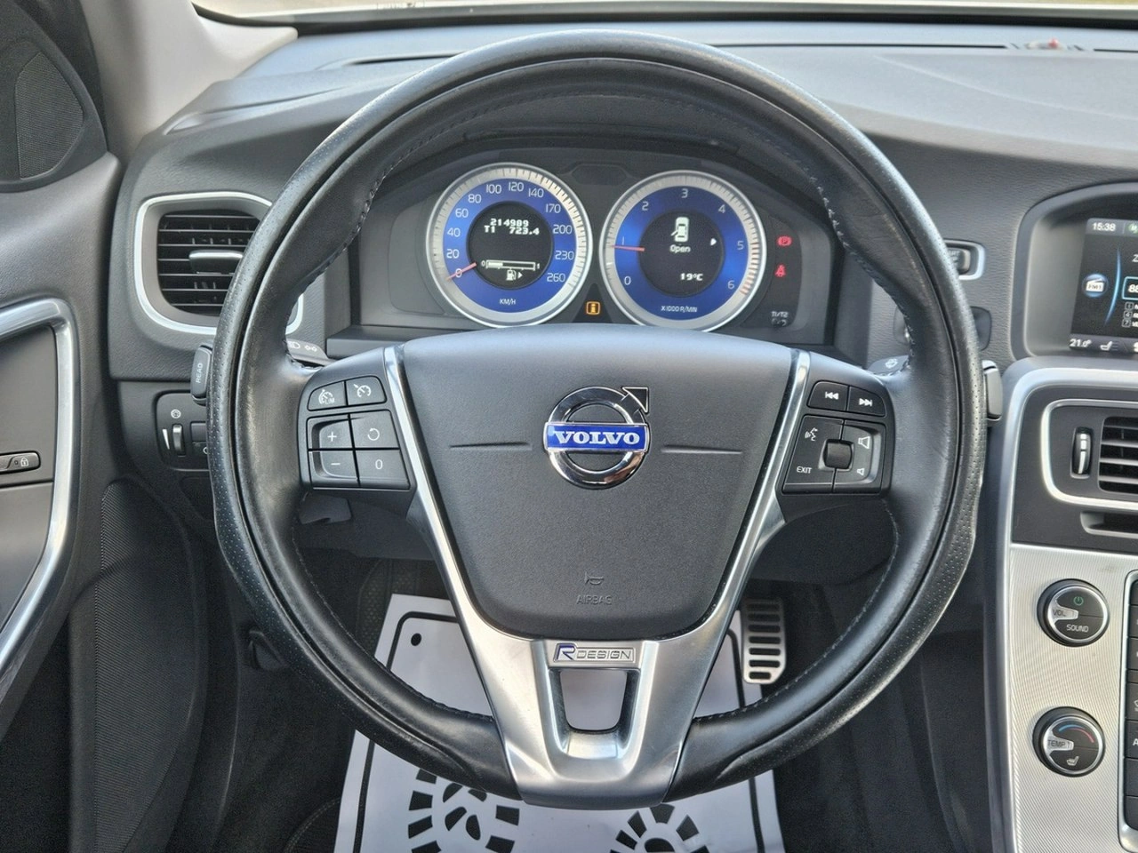 Volvo S60 - Zdjęcie 10