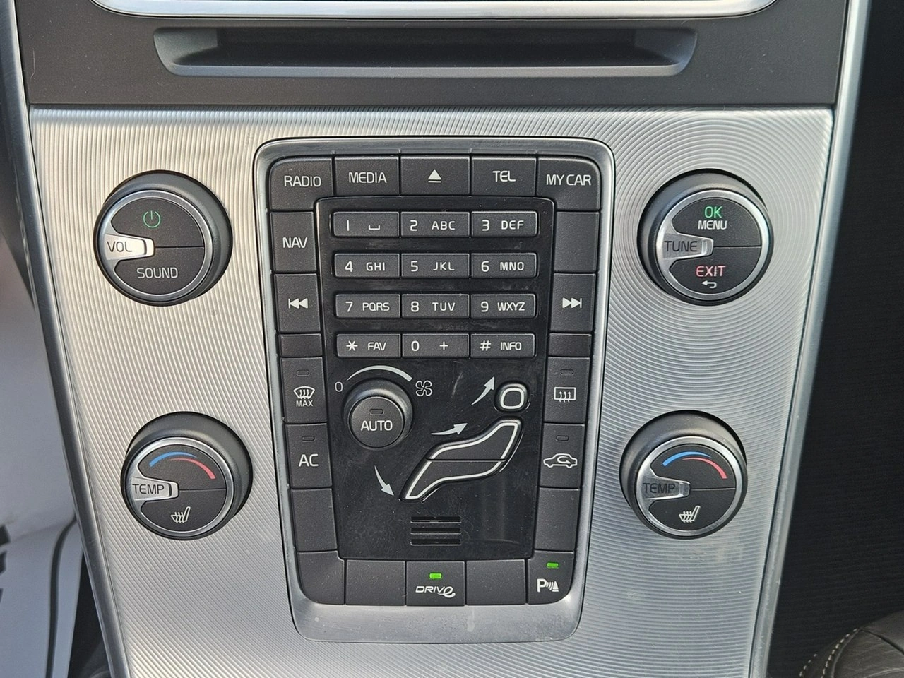 Volvo S60 - Zdjęcie 16