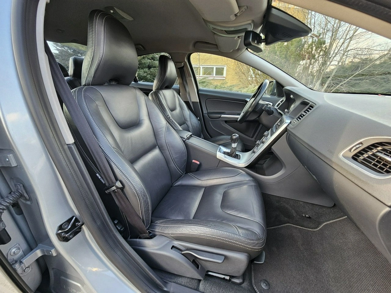 Volvo S60 - Zdjęcie 8