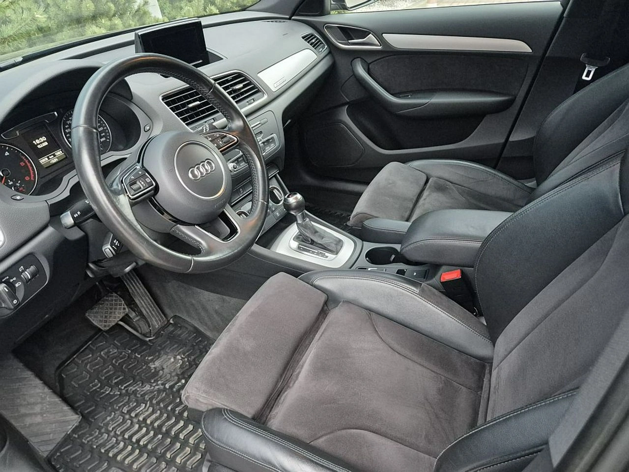 Audi Q3 - Zdjęcie 17
