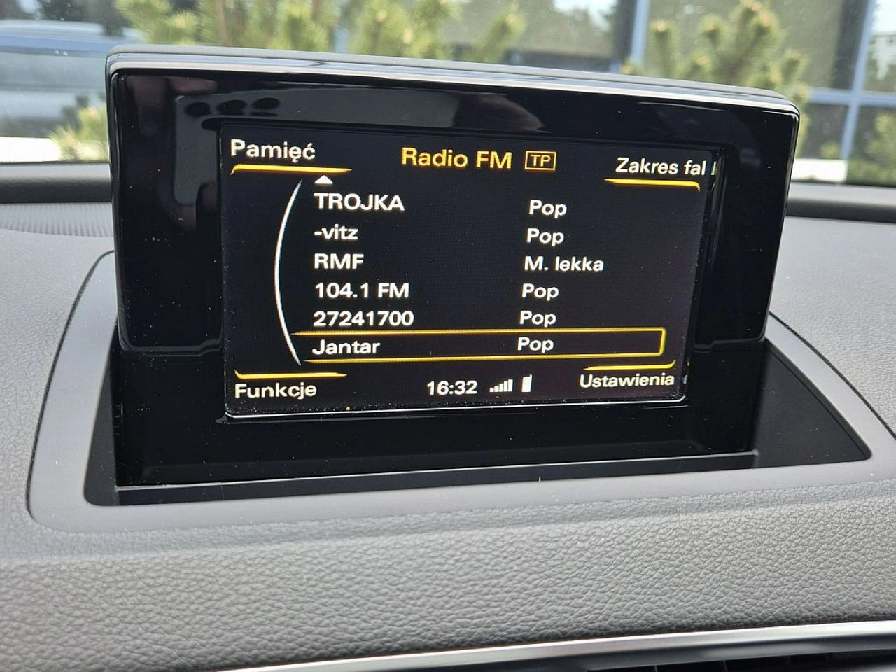 Audi Q3 - Zdjęcie 28