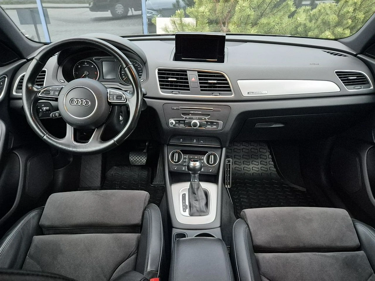 Audi Q3 - Zdjęcie 3
