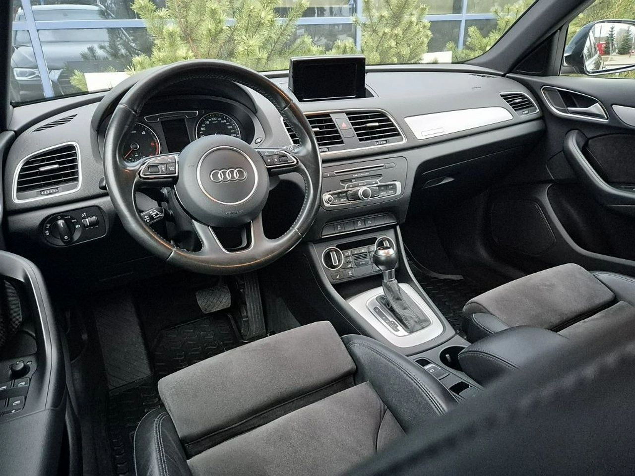 Audi Q3 - Zdjęcie 6