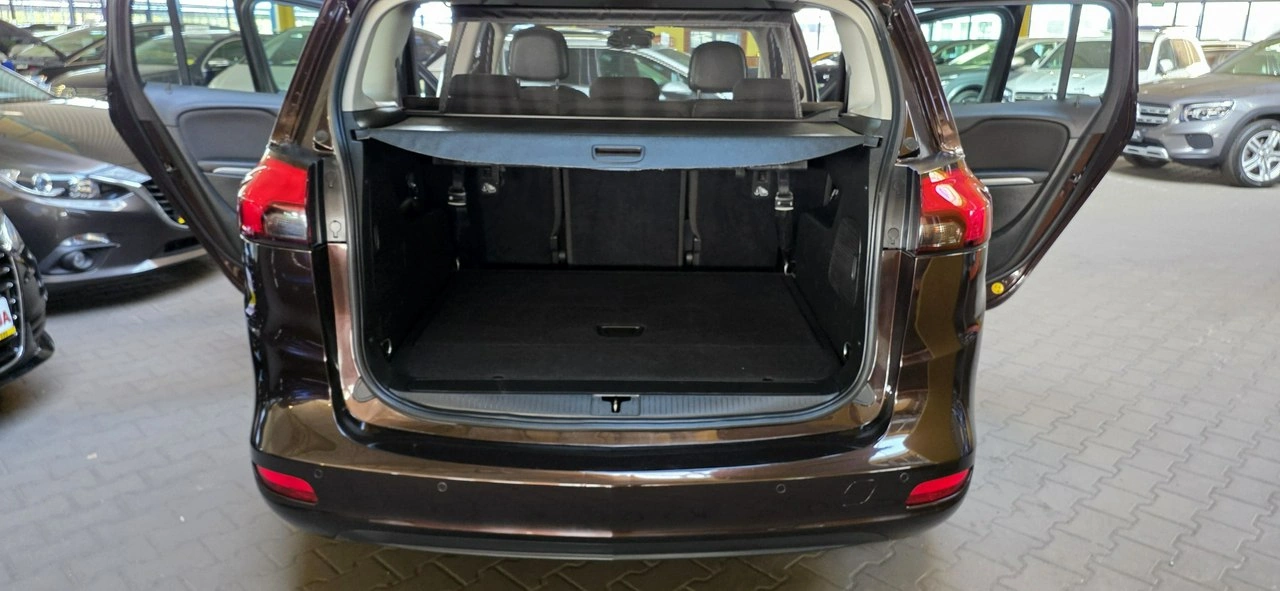 Opel Zafira - Zdjęcie 12
