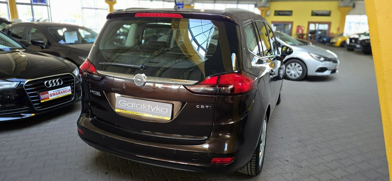 Opel Zafira - Zdjęcie 7