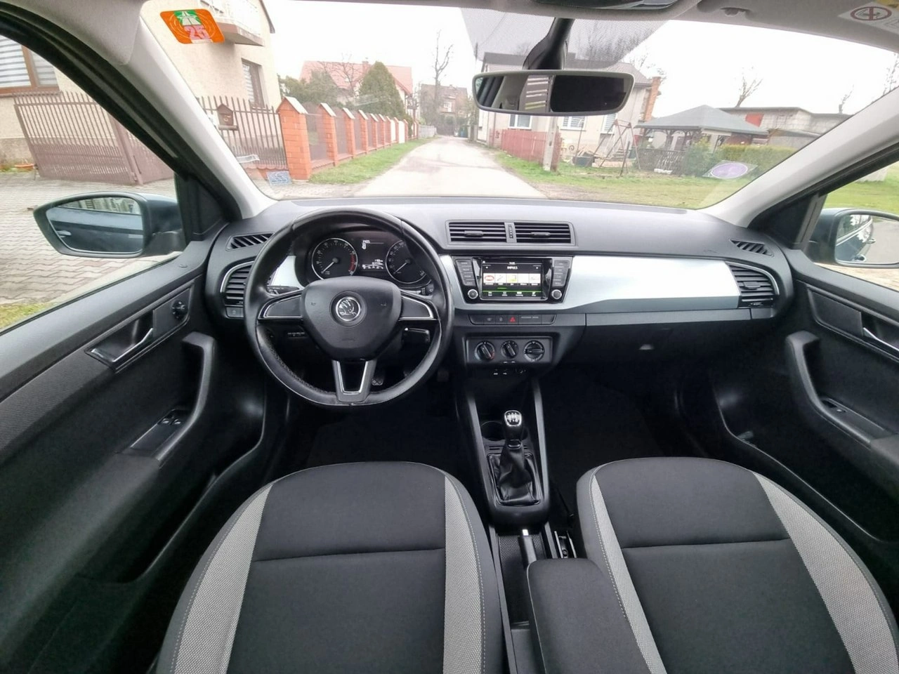 Skoda Fabia - Zdjęcie 11
