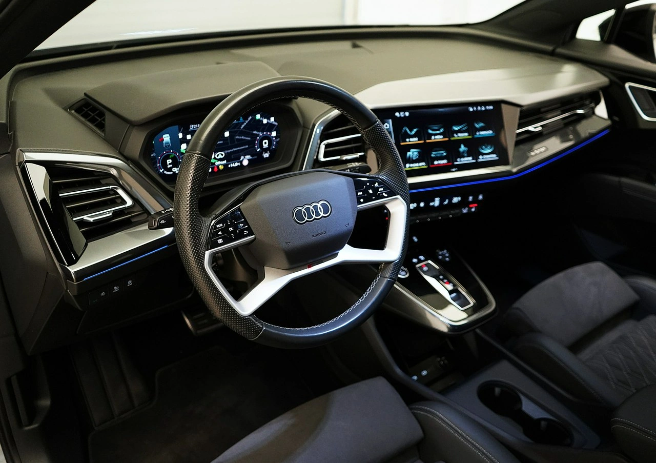 Audi Q4 e-tron - Zdjęcie 13