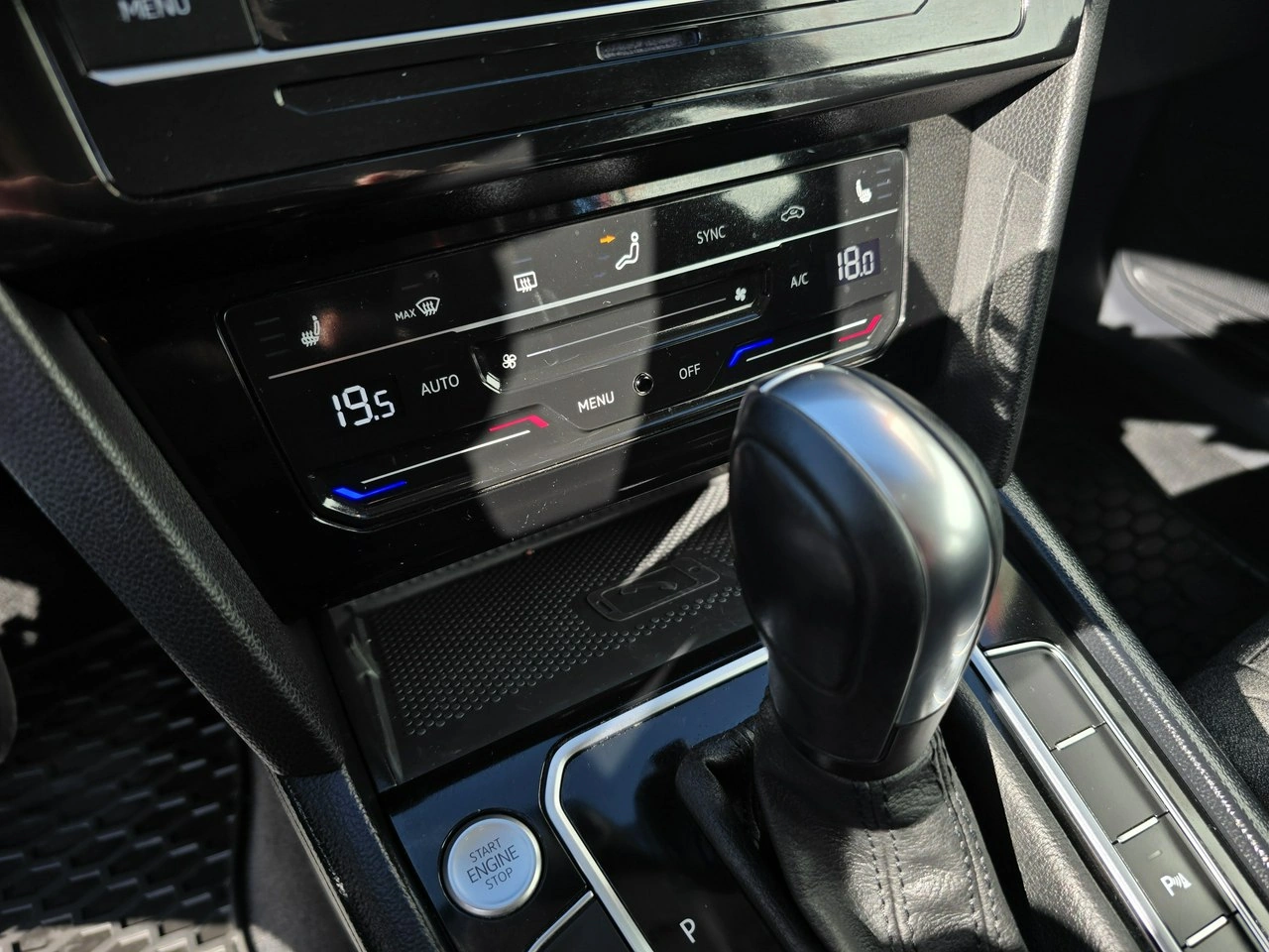 Volkswagen Passat - Zdjęcie 13