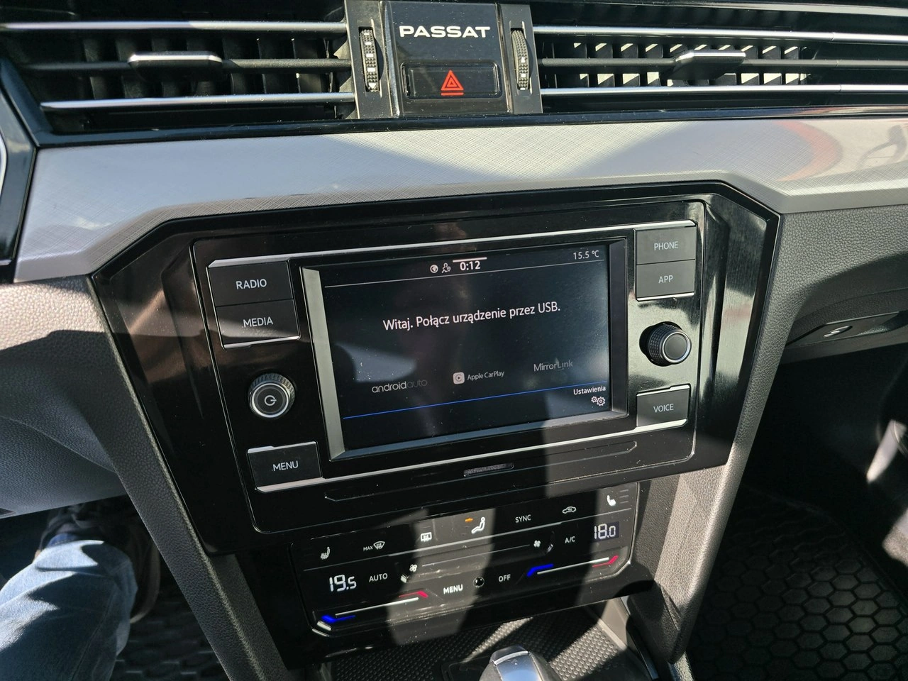 Volkswagen Passat - Zdjęcie 16