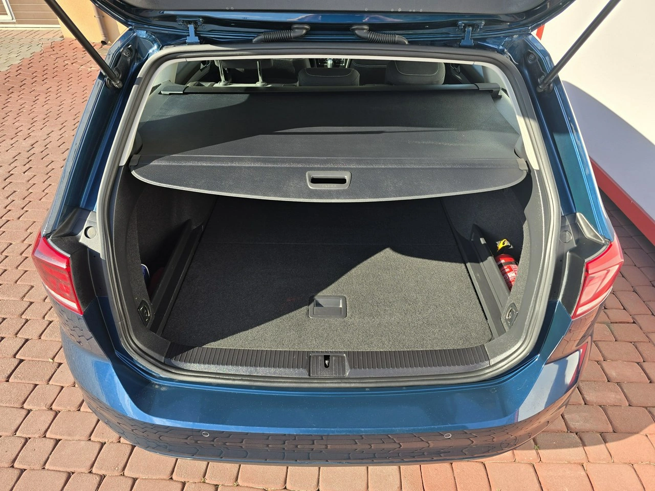 Volkswagen Passat - Zdjęcie 26