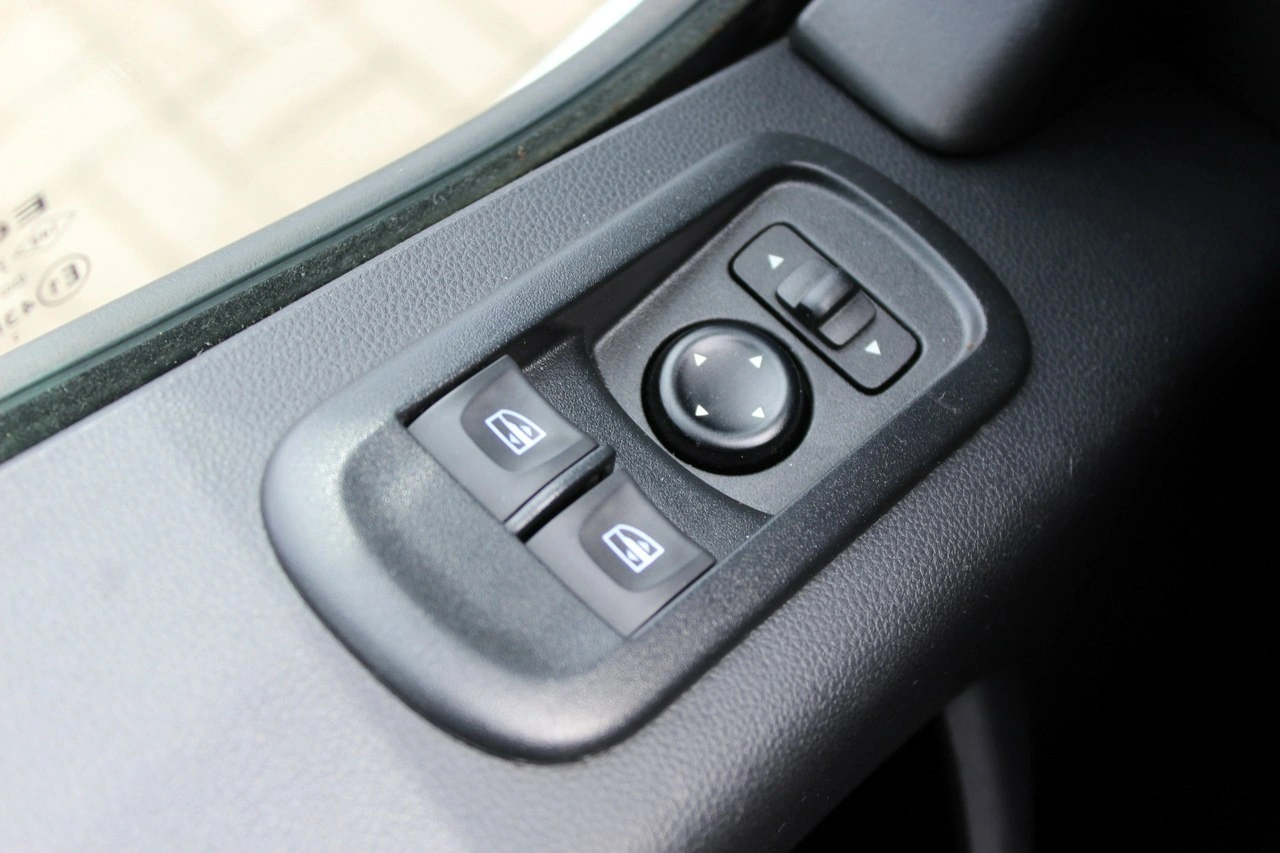 Renault Master - Zdjęcie 22