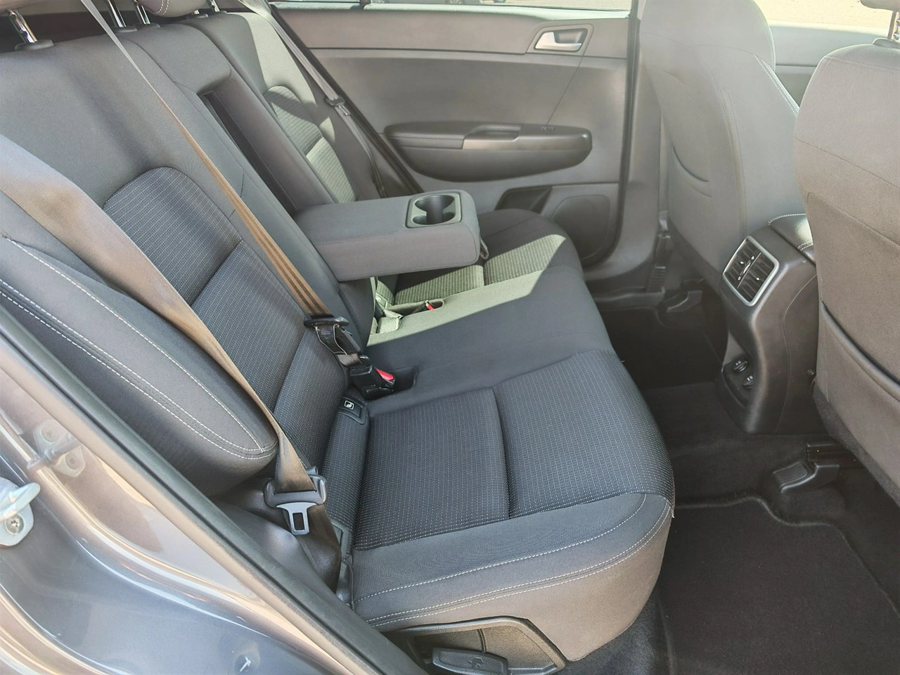 Kia Sportage - Zdjęcie 10