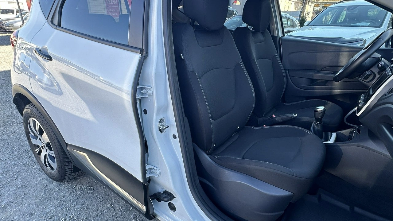 Renault Captur - Zdjęcie 20