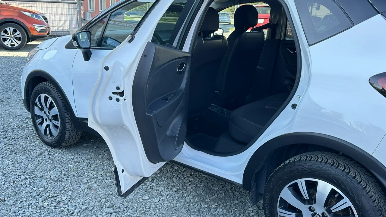 Renault Captur - Zdjęcie 24
