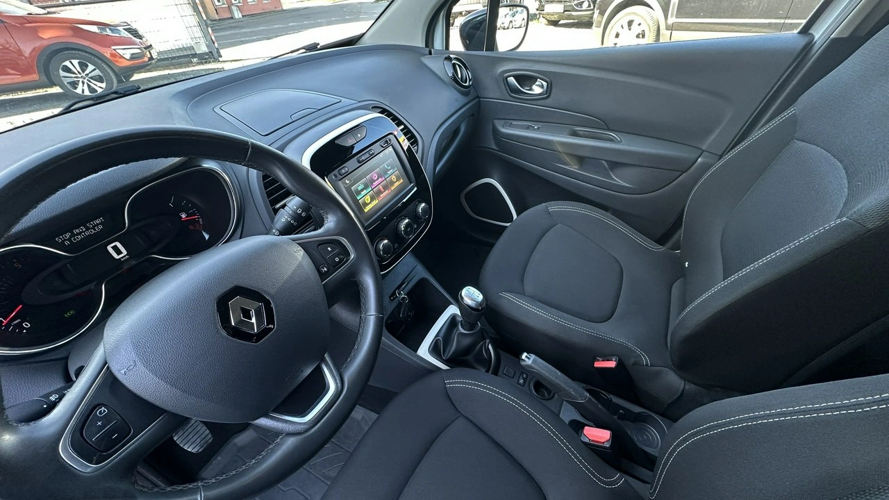 Renault Captur - Zdjęcie 27