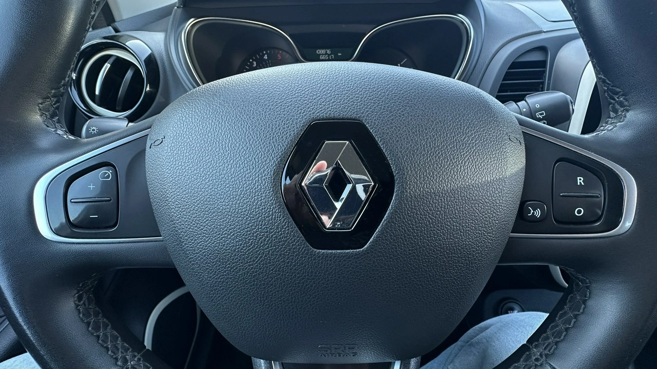 Renault Captur - Zdjęcie 29