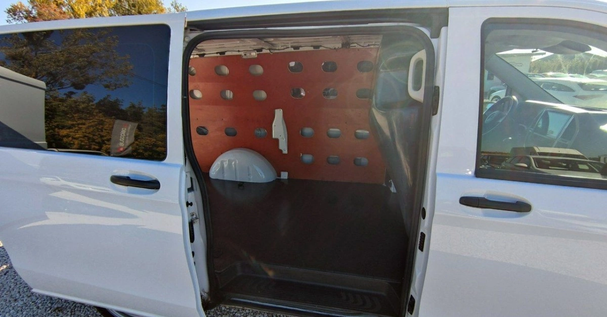 Mercedes-Benz Vito - Zdjęcie 21