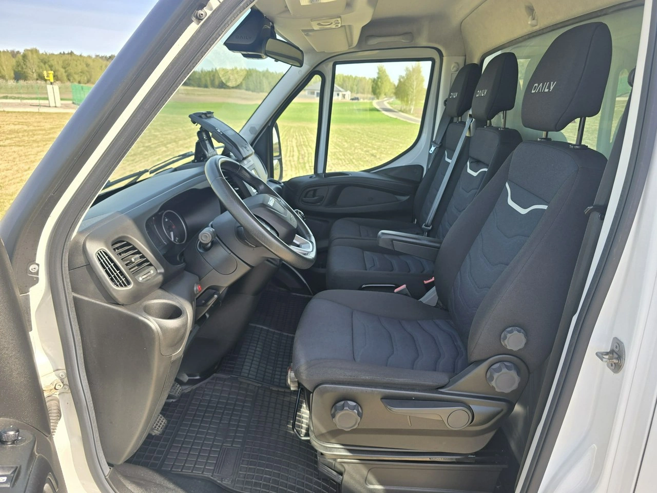 Iveco Daily - Zdjęcie 13