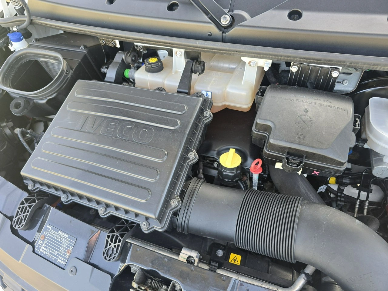 Iveco Daily - Zdjęcie 35