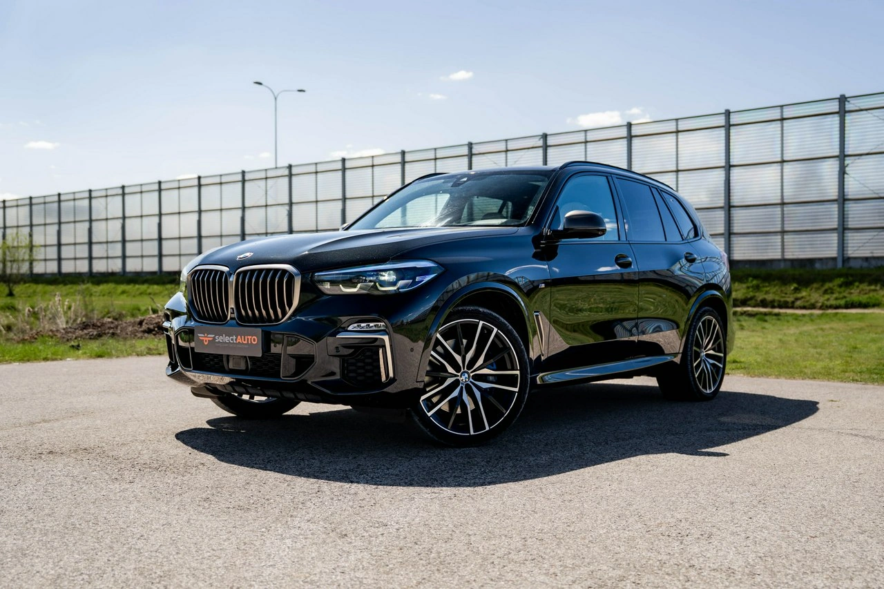 BMW X5 - Główne zdjęcie