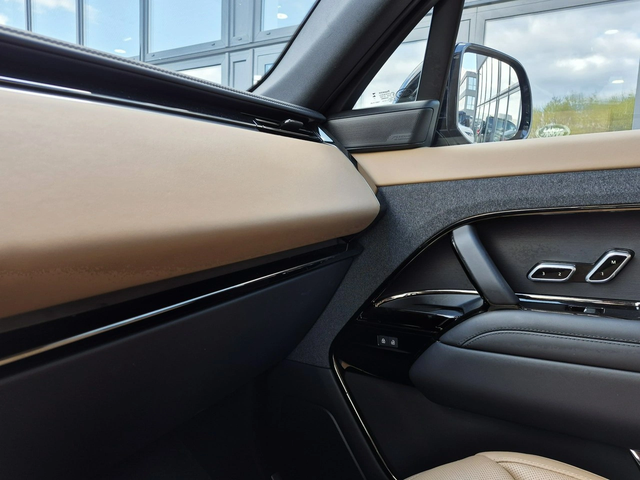 Land Rover Range Rover Sport - Zdjęcie 34