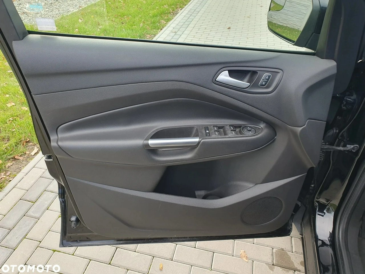 Ford Kuga - Zdjęcie 16