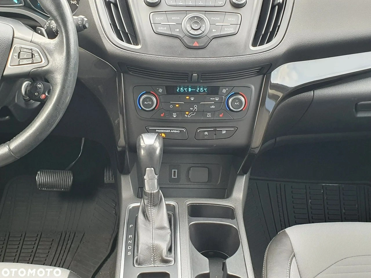 Ford Kuga - Zdjęcie 29