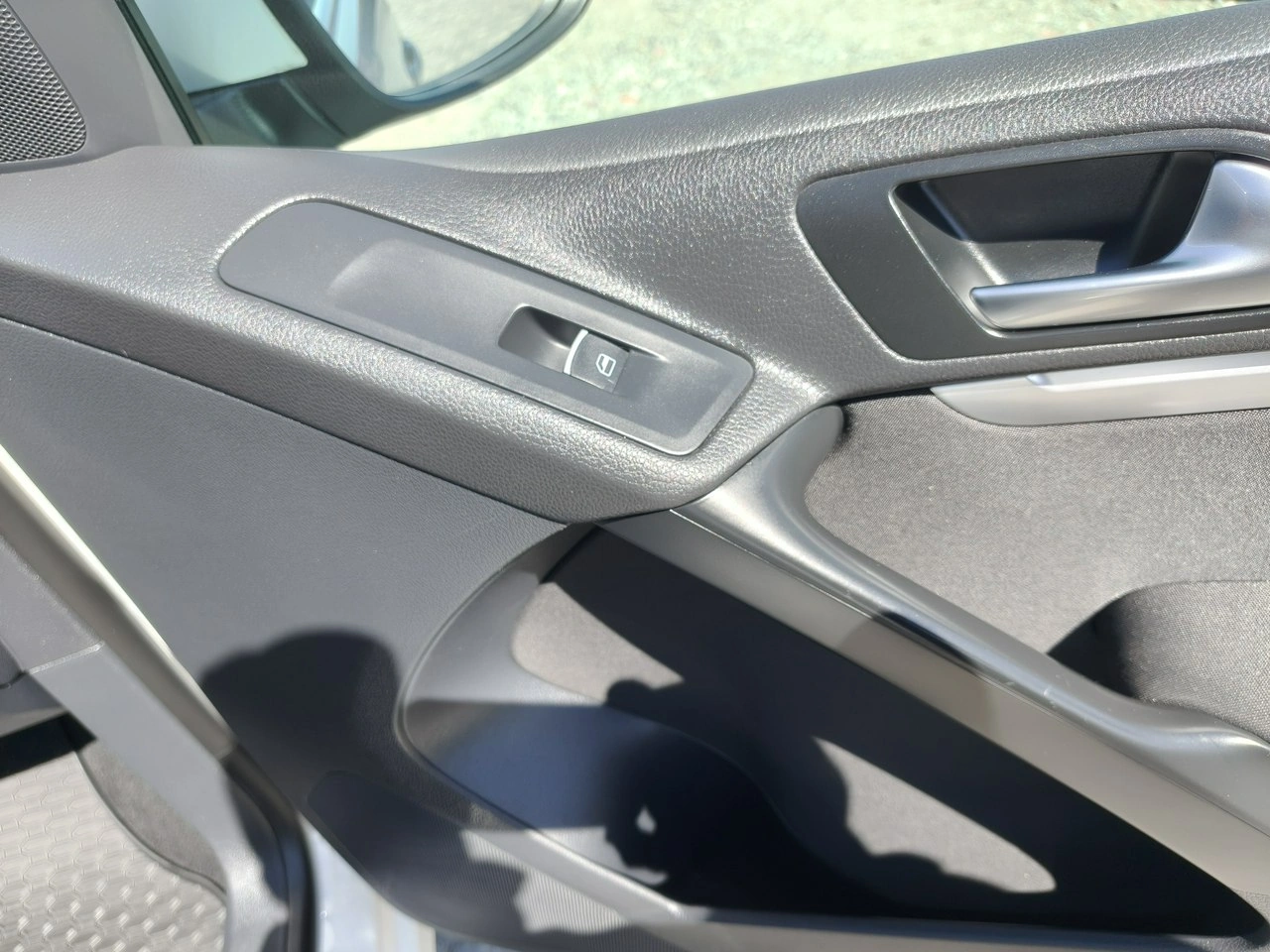 Volkswagen Tiguan - Zdjęcie 20