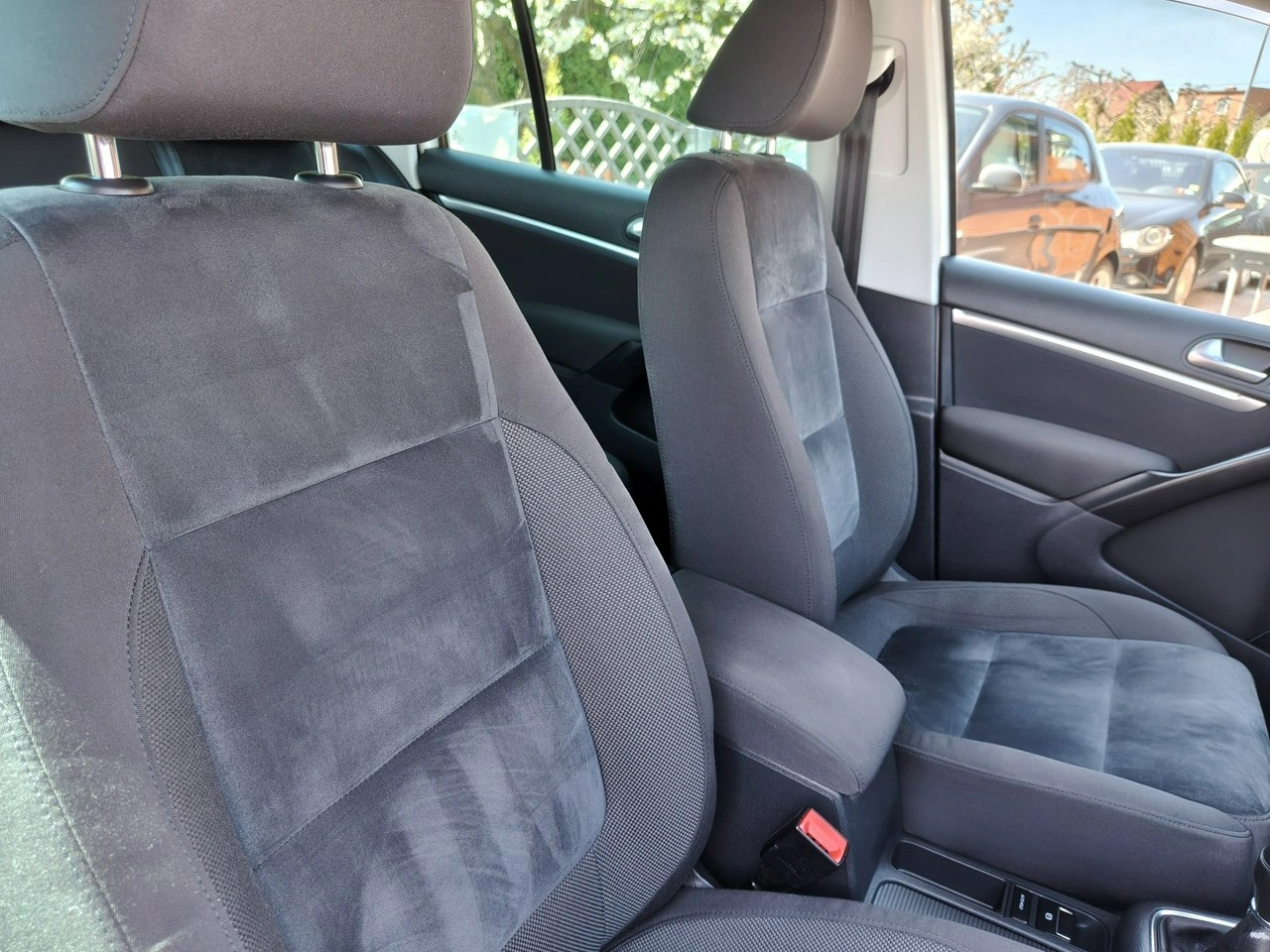 Volkswagen Tiguan - Zdjęcie 18