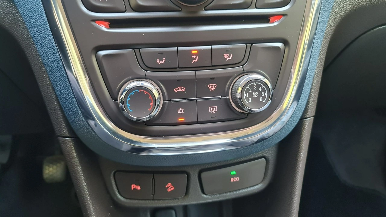 Opel Mokka - Zdjęcie 23