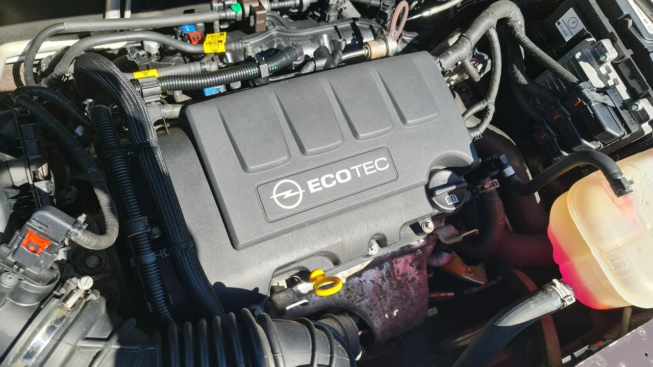 Opel Mokka - Zdjęcie 32