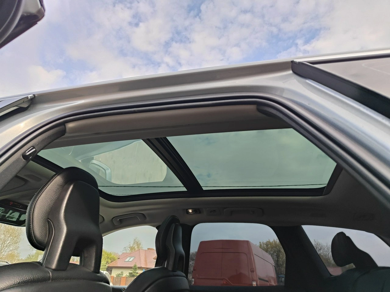 Volvo XC 60 - Zdjęcie 28