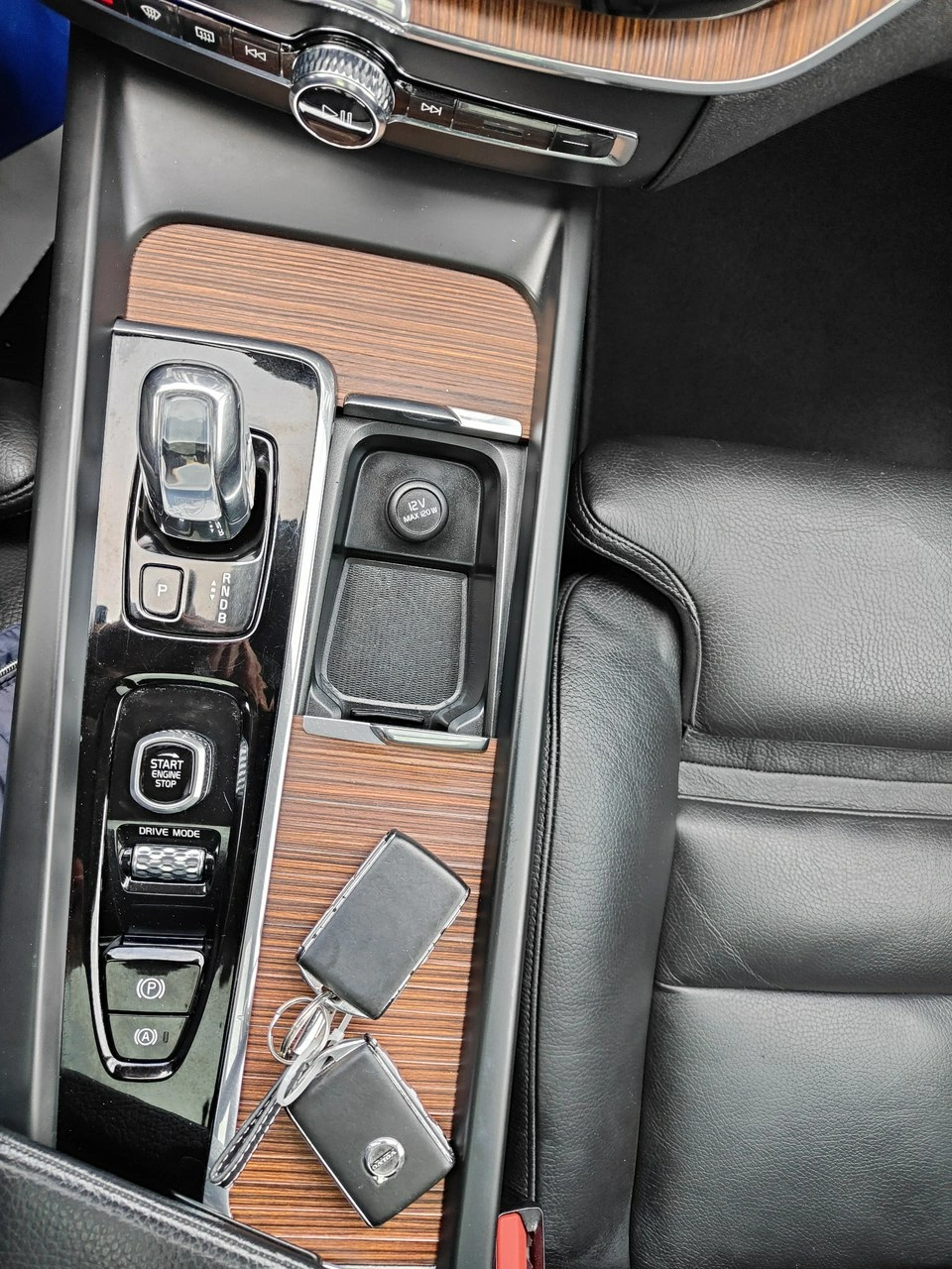 Volvo XC 60 - Zdjęcie 13