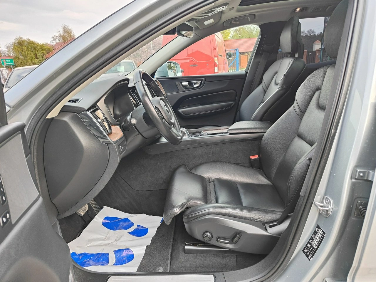 Volvo XC 60 - Zdjęcie 8