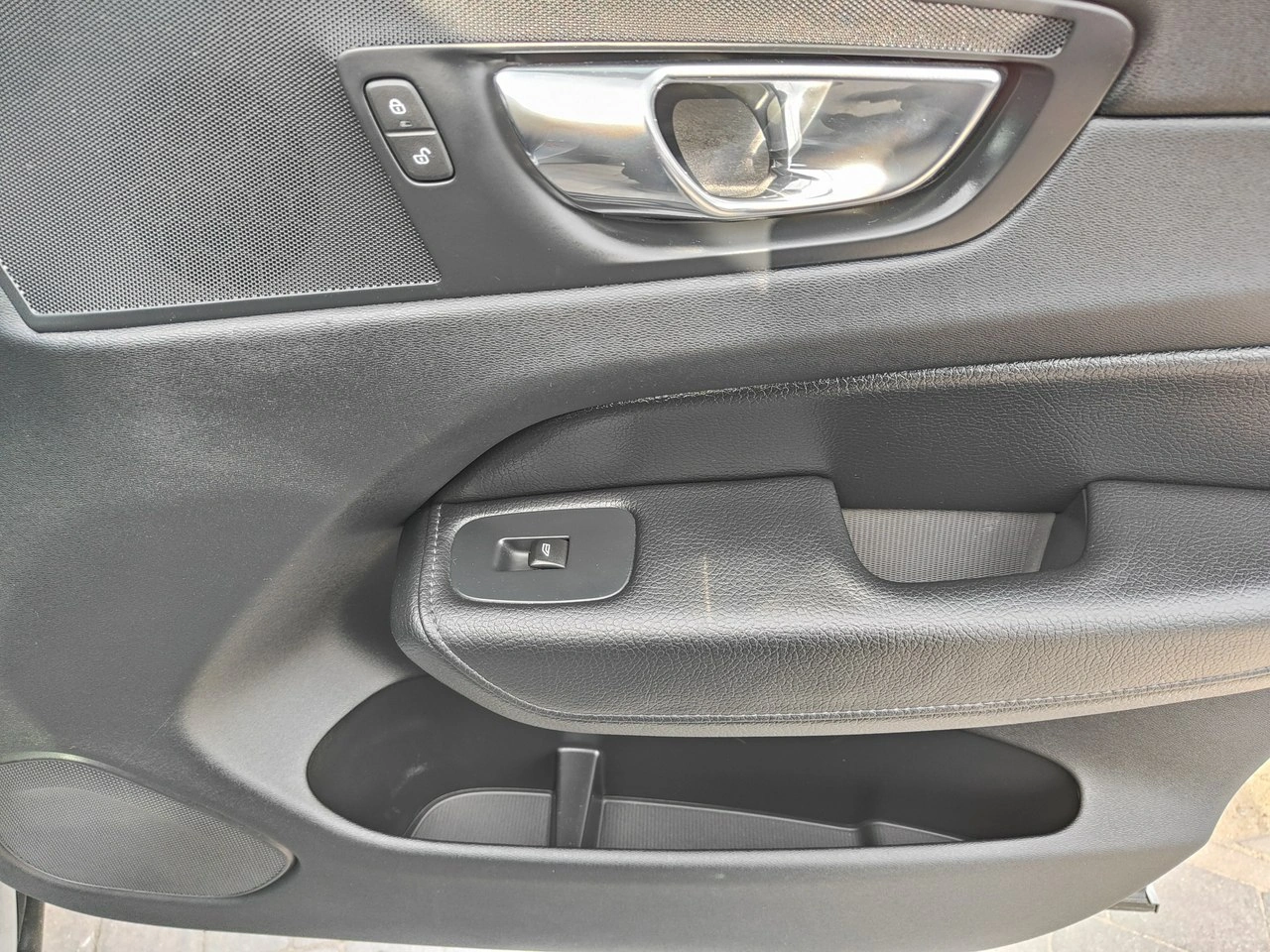 Volvo XC 60 - Zdjęcie 24