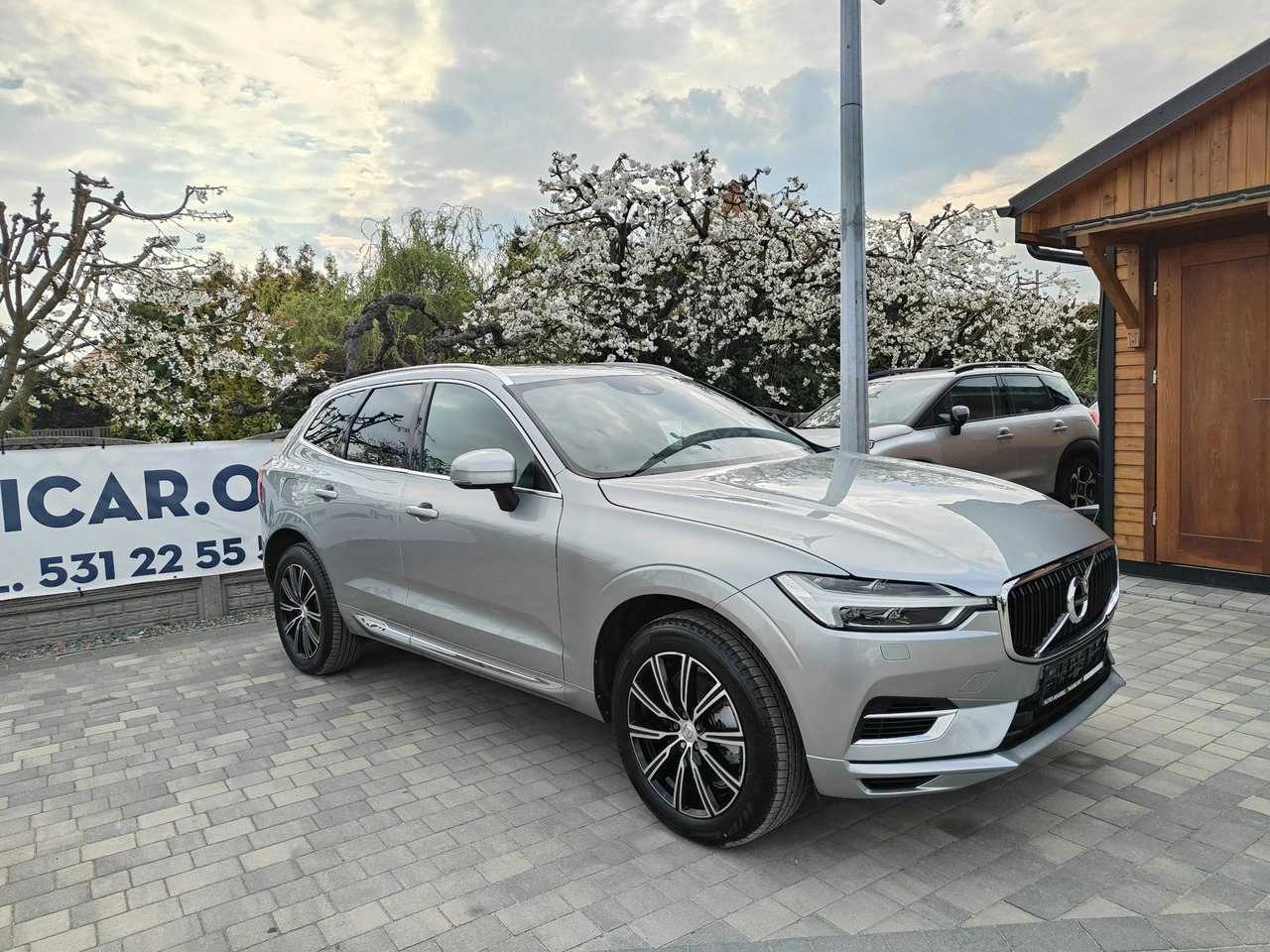 Volvo XC 60 - Główne zdjęcie