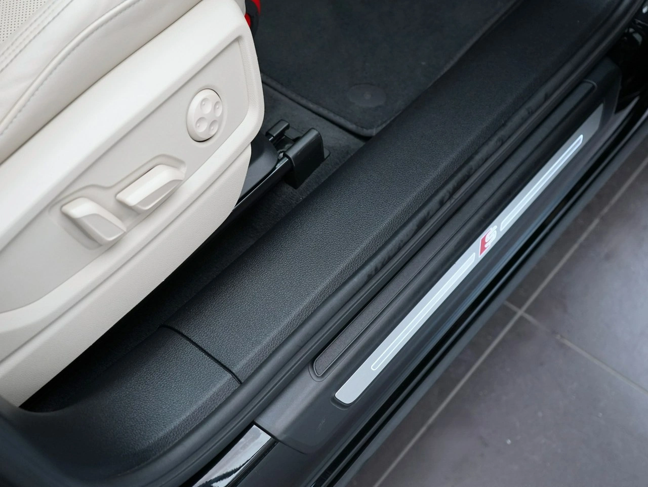 Audi Q5 - Zdjęcie 29