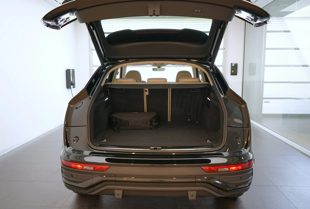 Audi Q5 - Zdjęcie 10