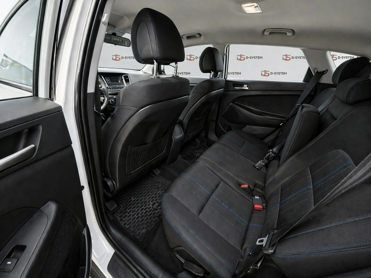 Hyundai Tucson - Zdjęcie 9