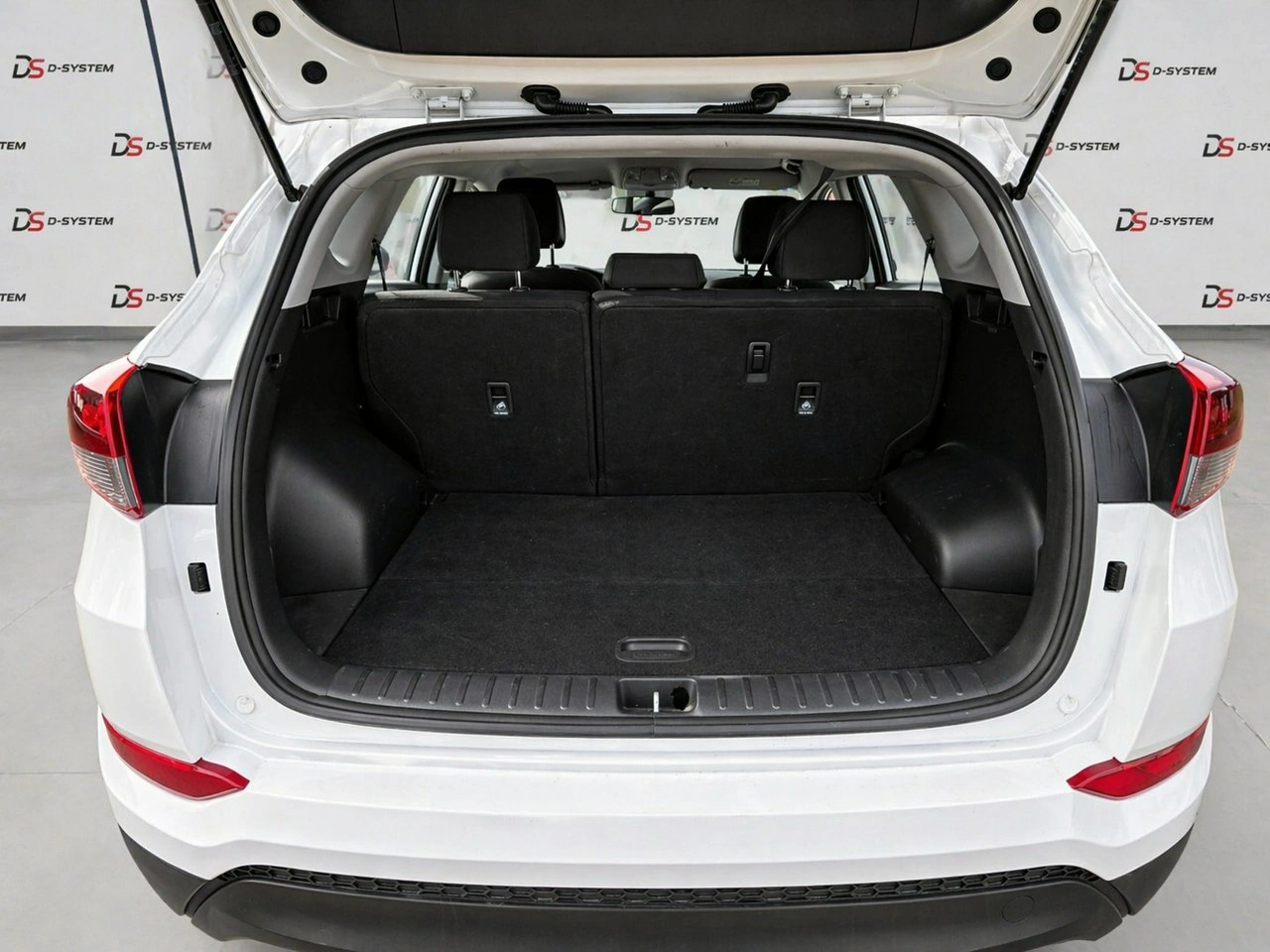 Hyundai Tucson - Zdjęcie 19