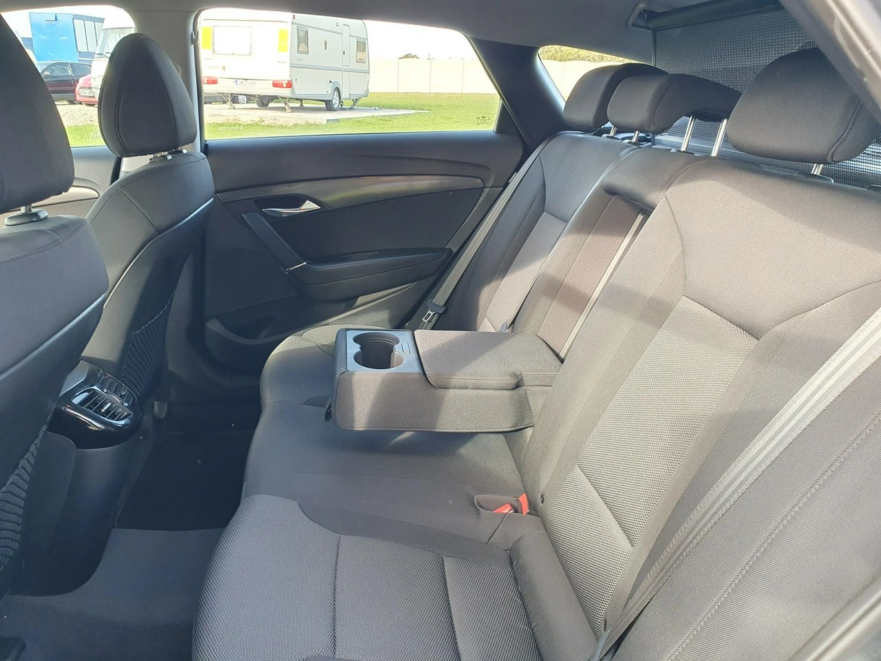 Hyundai i40 - Zdjęcie 19