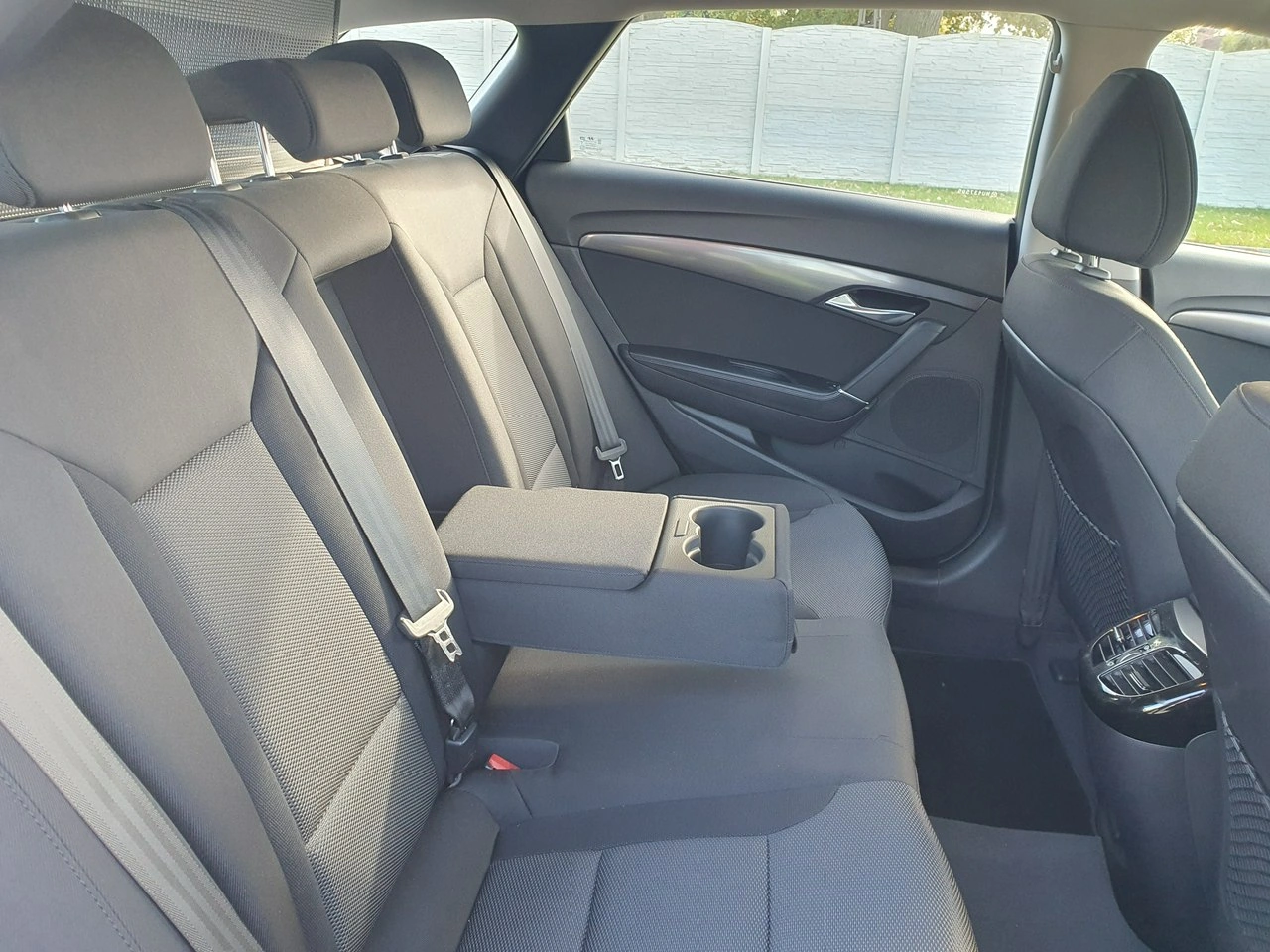 Hyundai i40 - Zdjęcie 24