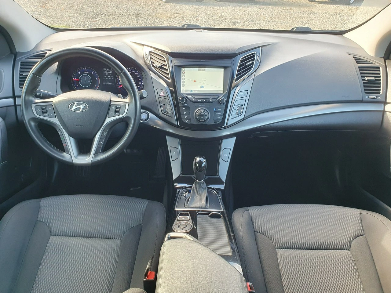 Hyundai i40 - Zdjęcie 26