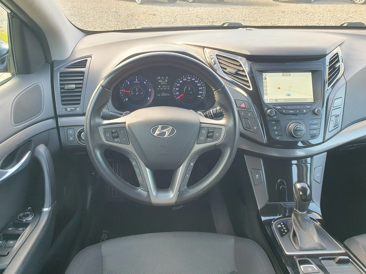 Hyundai i40 - Zdjęcie 27