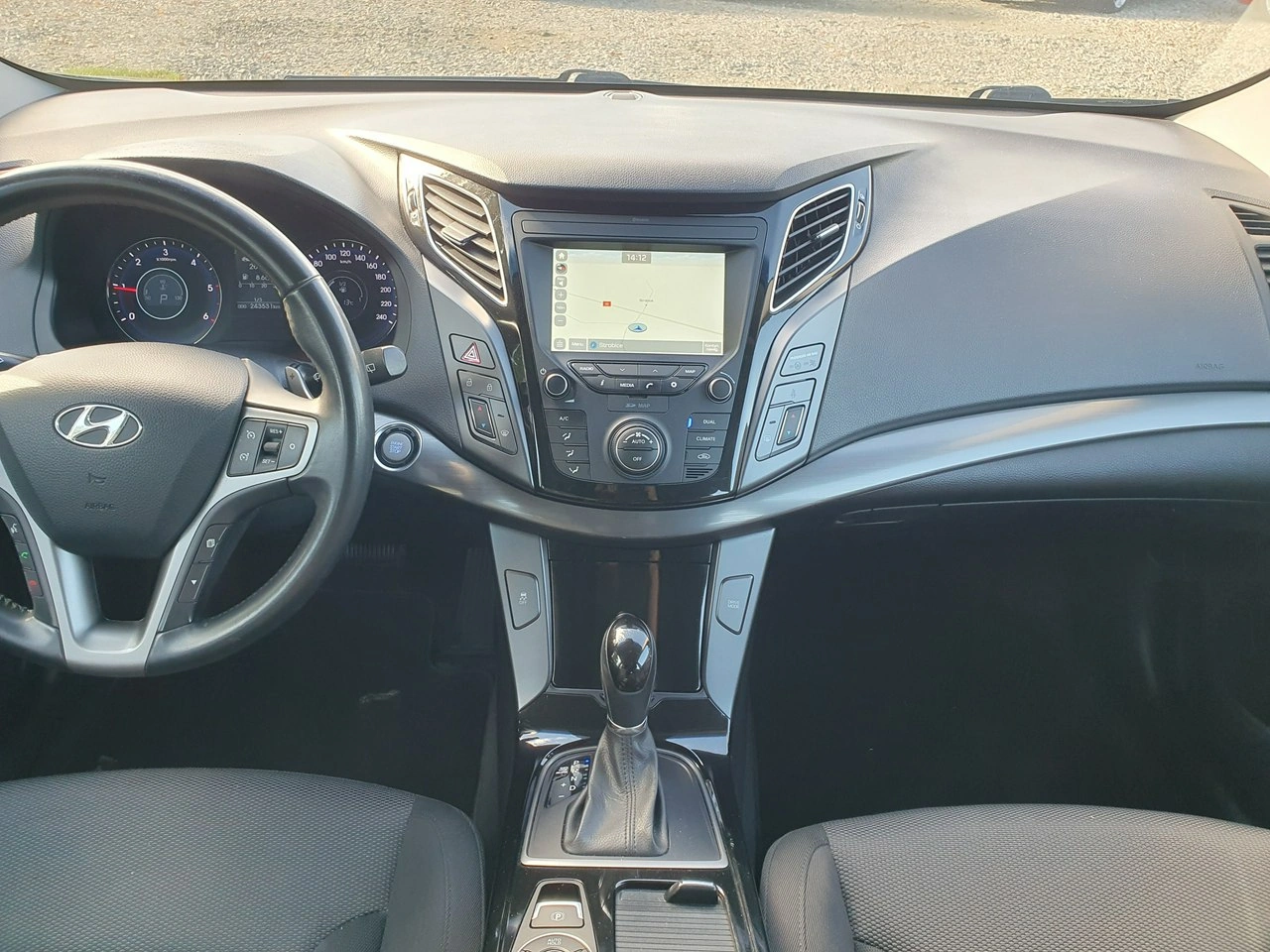 Hyundai i40 - Zdjęcie 29