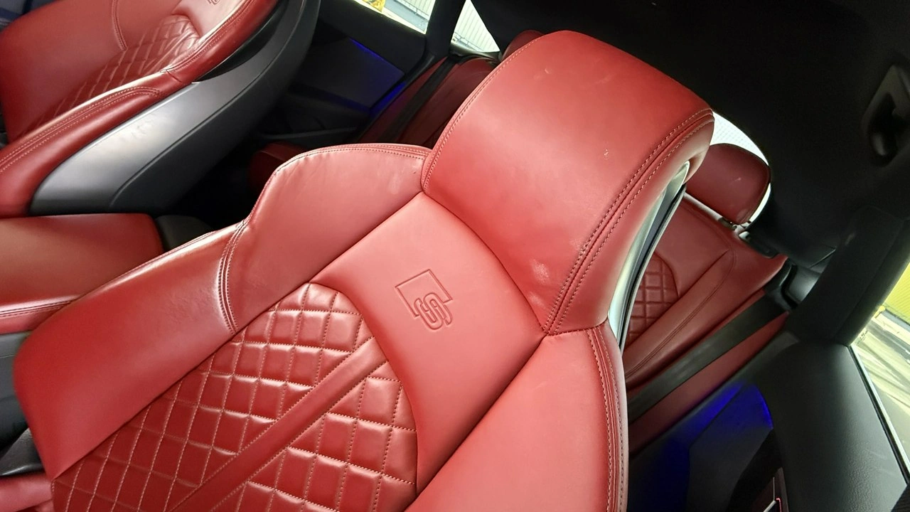 Audi S5 - Zdjęcie 33
