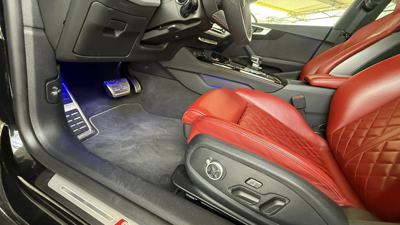 Audi S5 - Zdjęcie 37