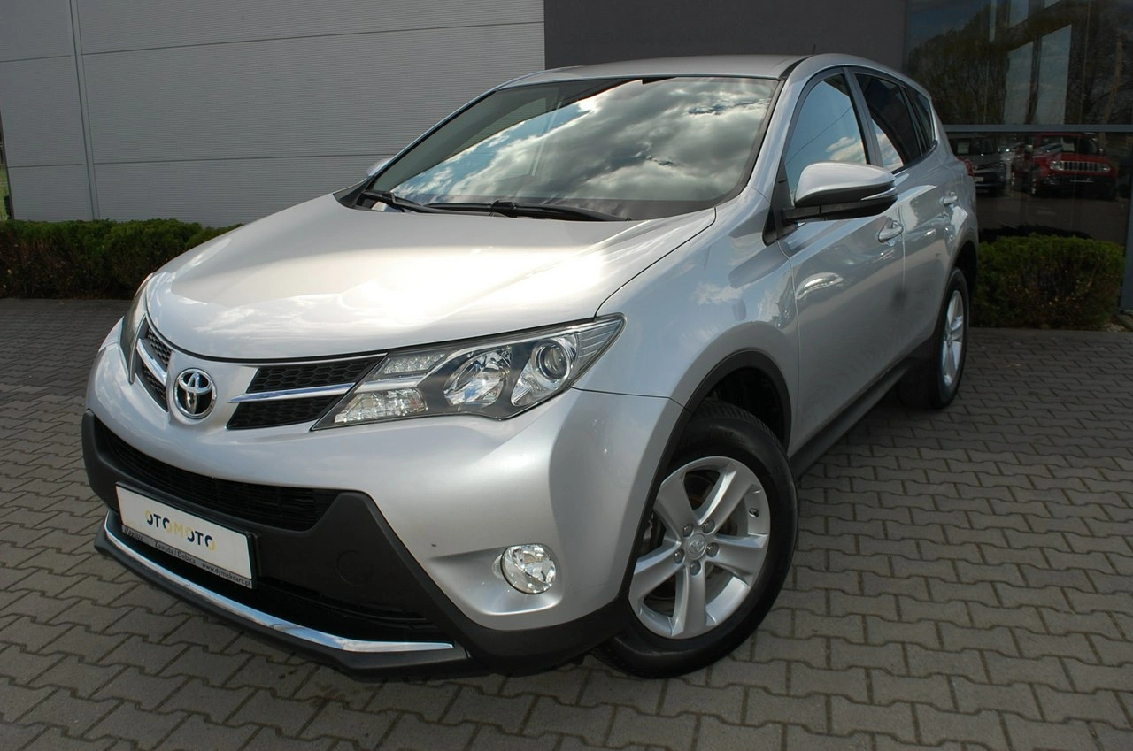 Toyota RAV-4 - Zdjęcie 10
