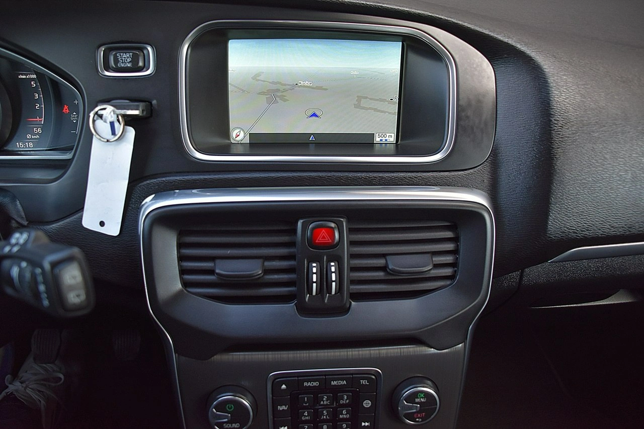 Volvo V40 - Zdjęcie 13