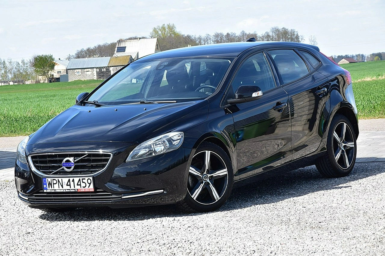 Volvo V40 - Zdjęcie 18